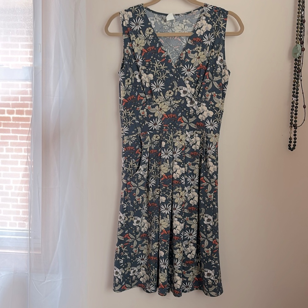 Karina Floral Sleeveless Dress Size S/M
